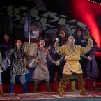 Фото из спектакля LEGEND OF THE WINDS