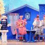 Фото из спектакля CAT'S HOUSE