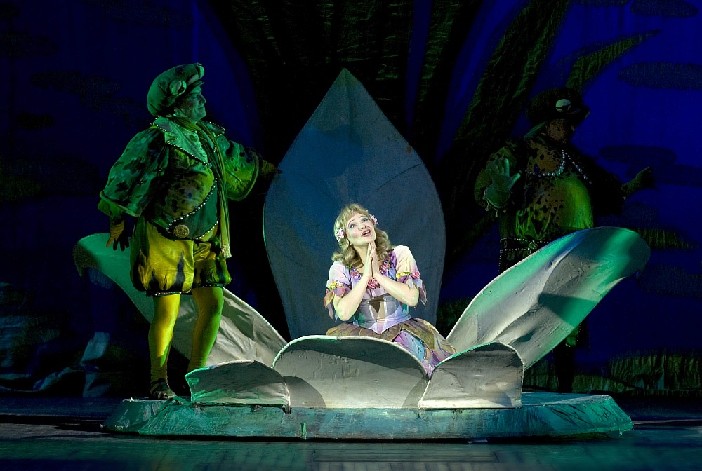 THUMBELINA, OR THE WONDERFUL FLIGHT